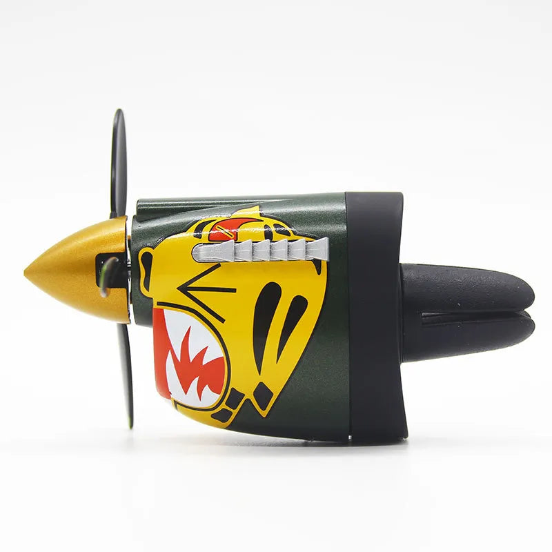 🌪️ Spinning Propeller Air Freshener: Vintage WWII Fighter Plane Car Diffuser (Aromatherapy Vent Decoration) 🌲