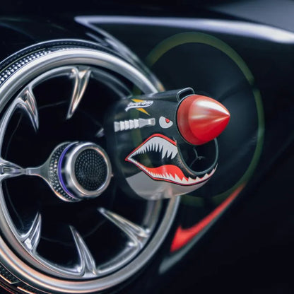 🌪️ Spinning Propeller Air Freshener: Vintage WWII Fighter Plane Car Diffuser (Aromatherapy Vent Decoration) 🌲