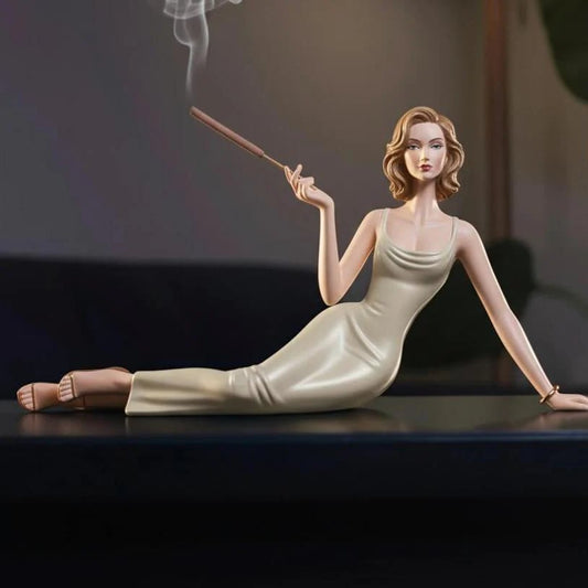 Handcrafted Ceramic Aroma Statue✨With attached ash tray